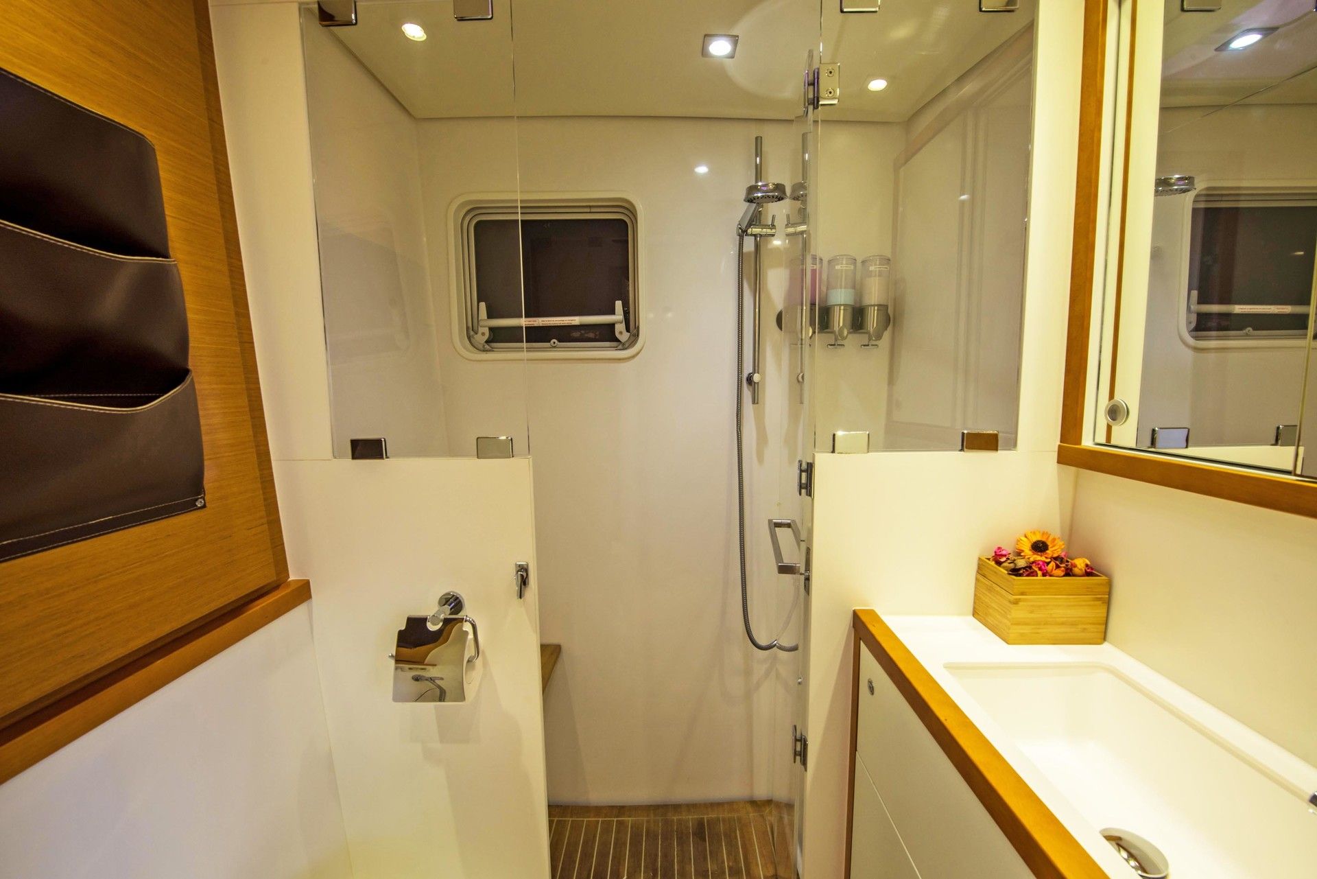 primetime guest cabin bathroom